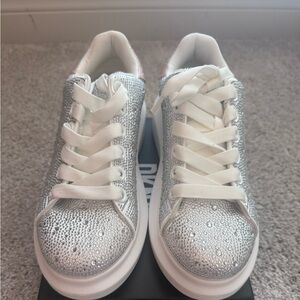 I.N.C. International Concepts
Women's Neela Lace-Up Low-Top Sneakers,